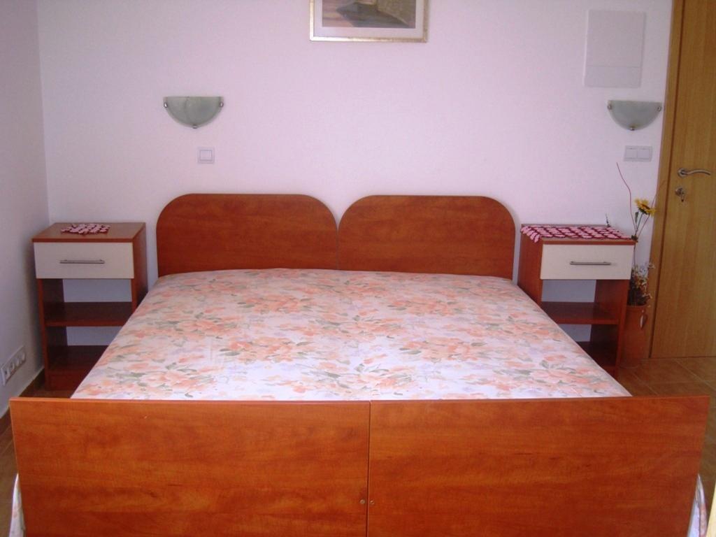 Apartments Panonija Novalja Ruang foto