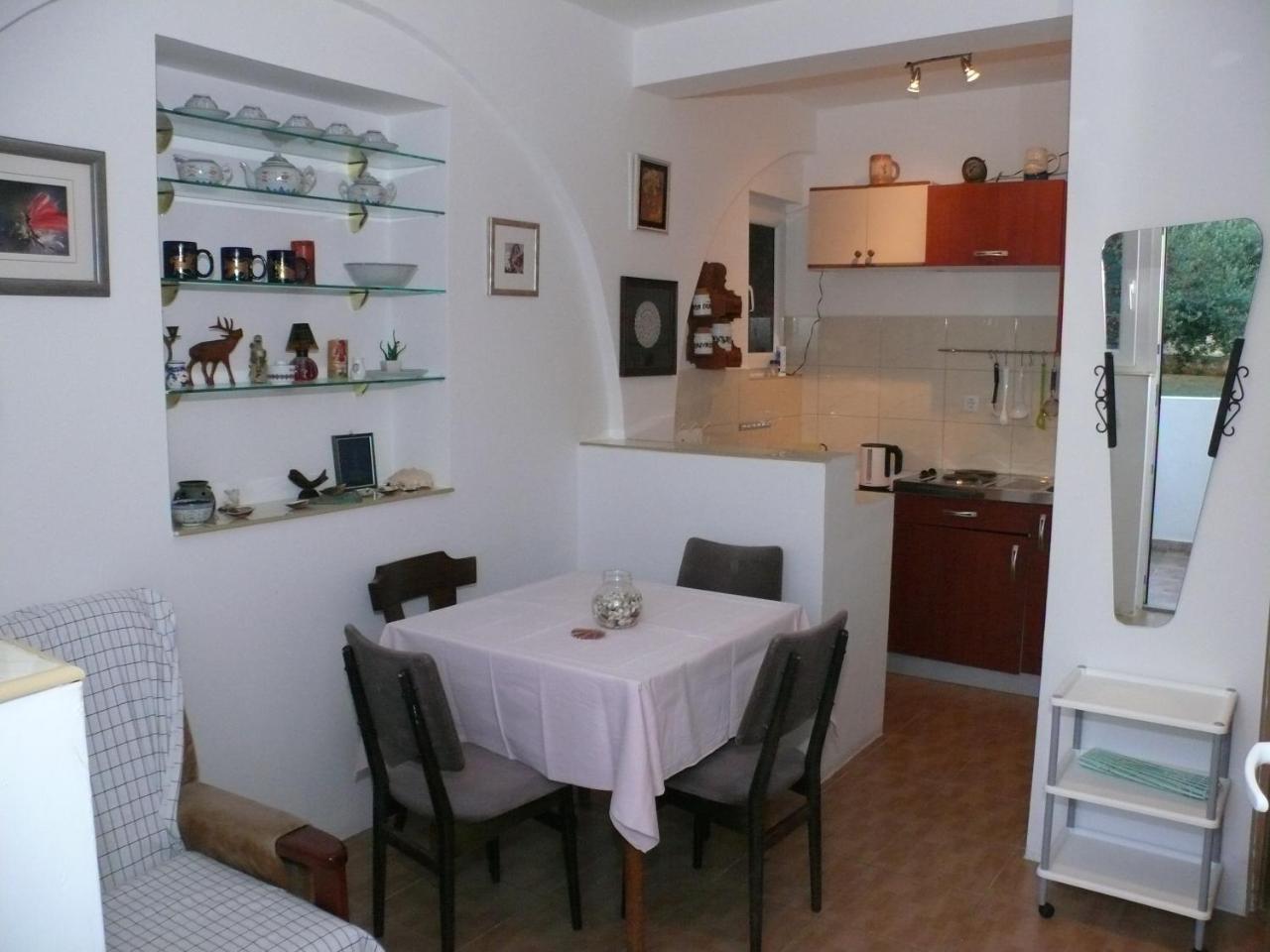 Apartments Panonija Novalja Bagian luar foto